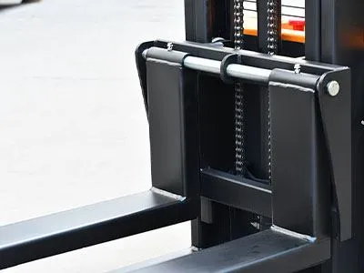 electric stacker  forklift